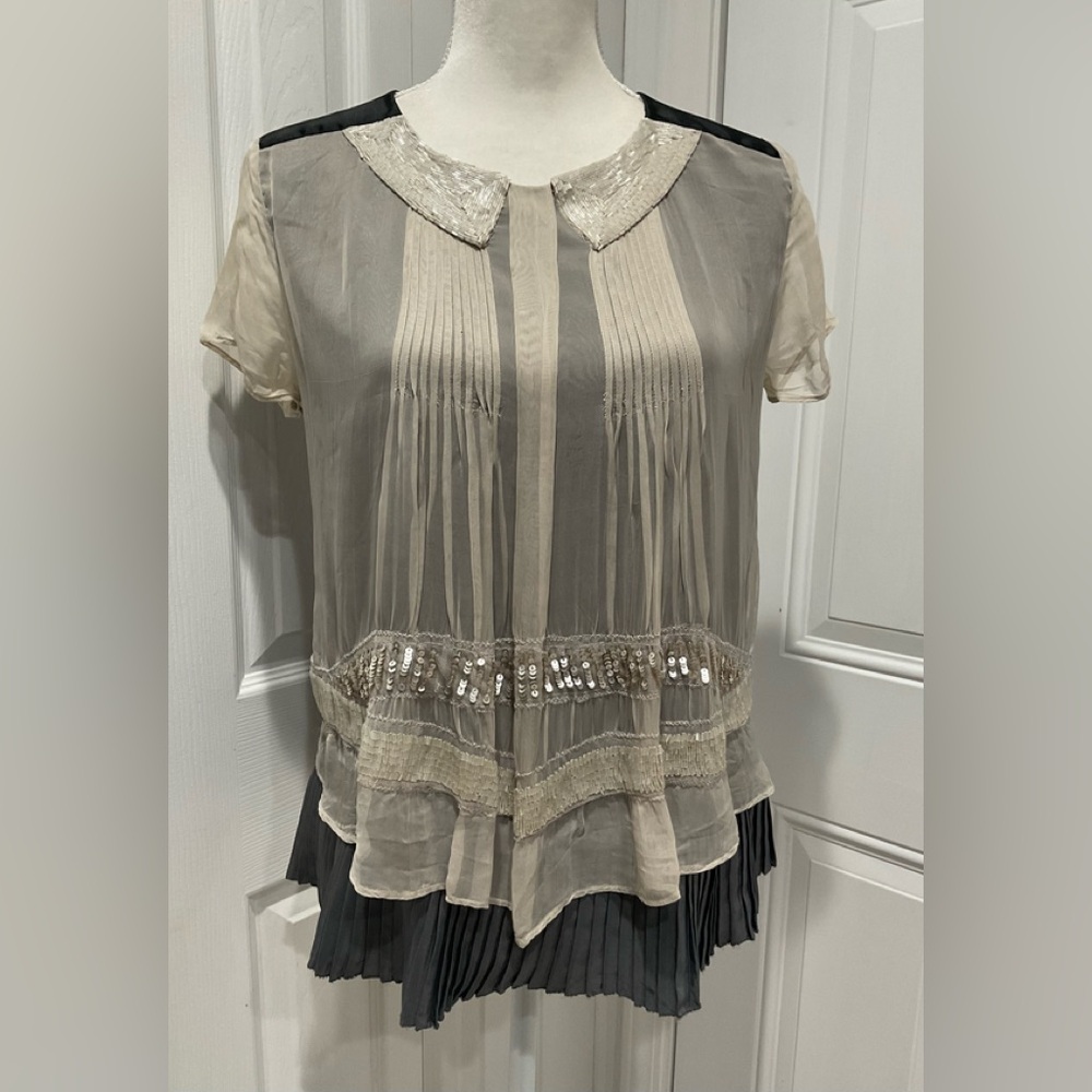🌺🌺TwinSet Simona Barbieri Silk Top, Sequins and Beads Adorned, Plisse Hem, S